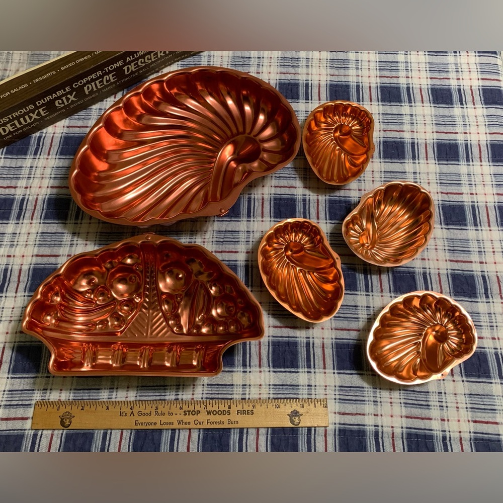 Vintage Molds 6 Piece Coppertone Dessert  original box, Aluminum, Baking, Salad - Picture 6 of 10